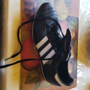 Copa Adidas soccer shoes  size 9